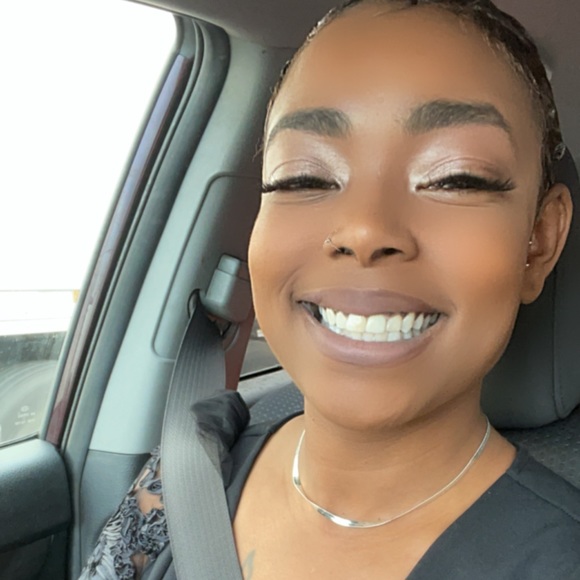 Meet your Posher, Lane - Picture 2 of 2